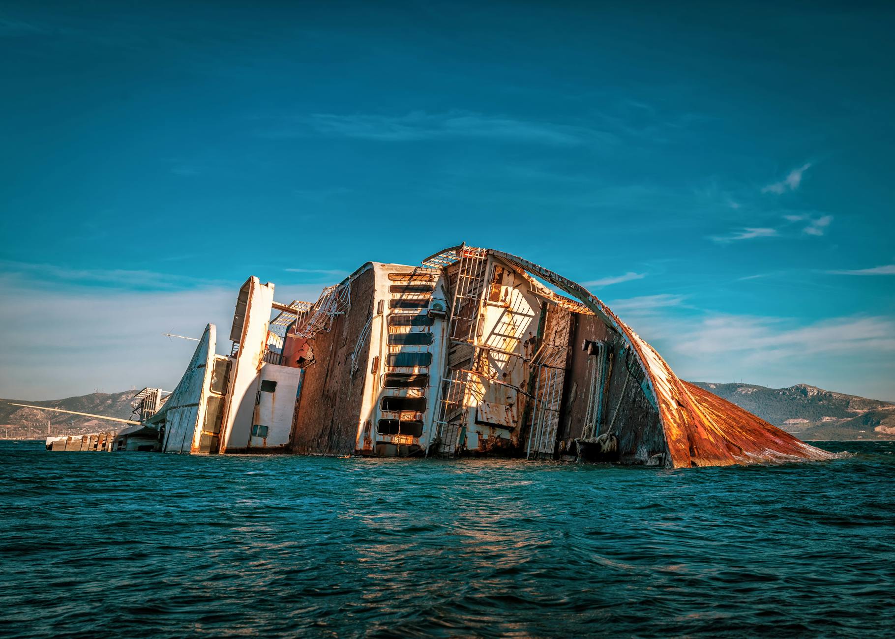 white and black sunken ship